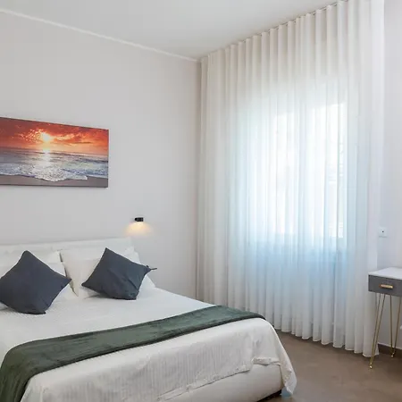 Trilocale Con 2 Nel Centro Storico Apartamento